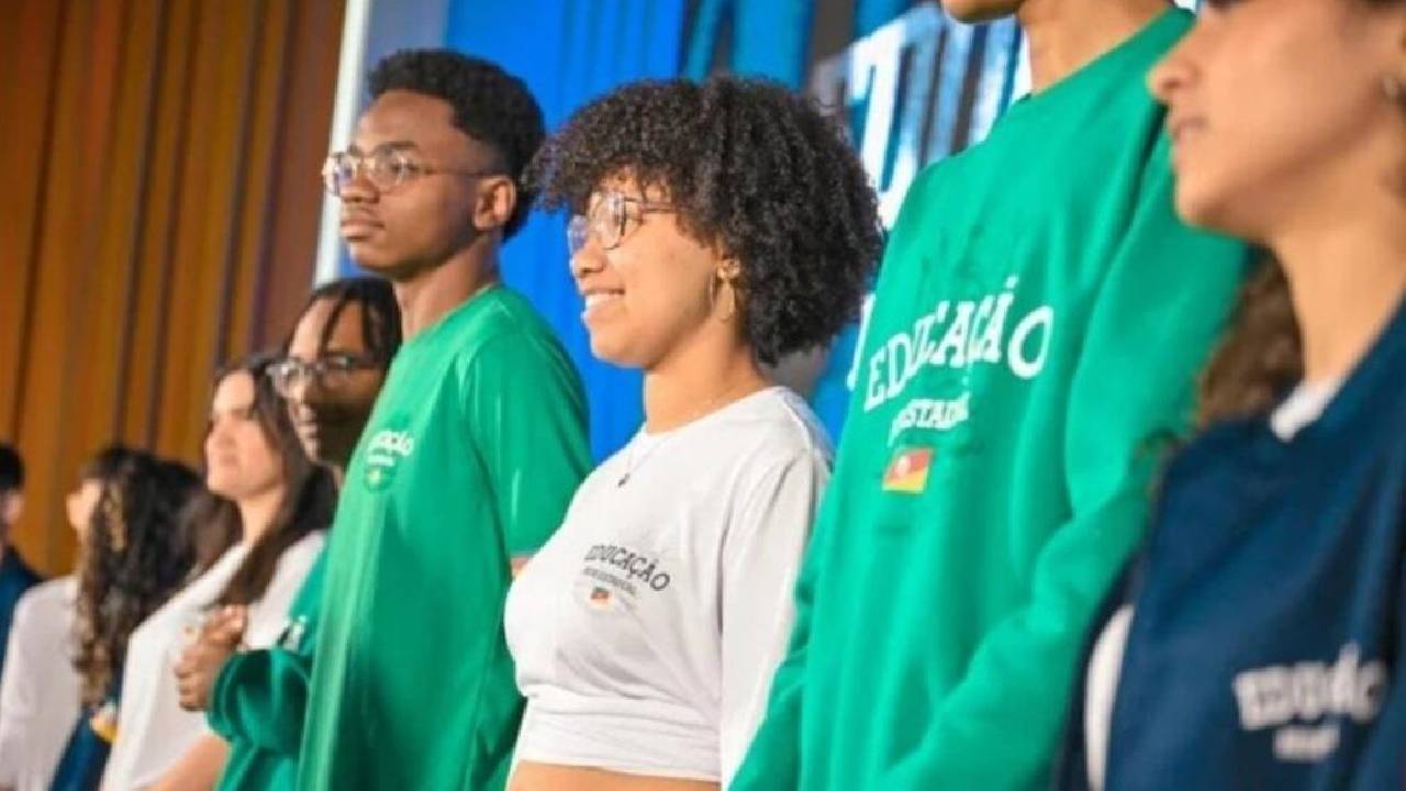Abertura do período de matrículas escolares na rede estadual abrange 25 municípios da 16ª CRE