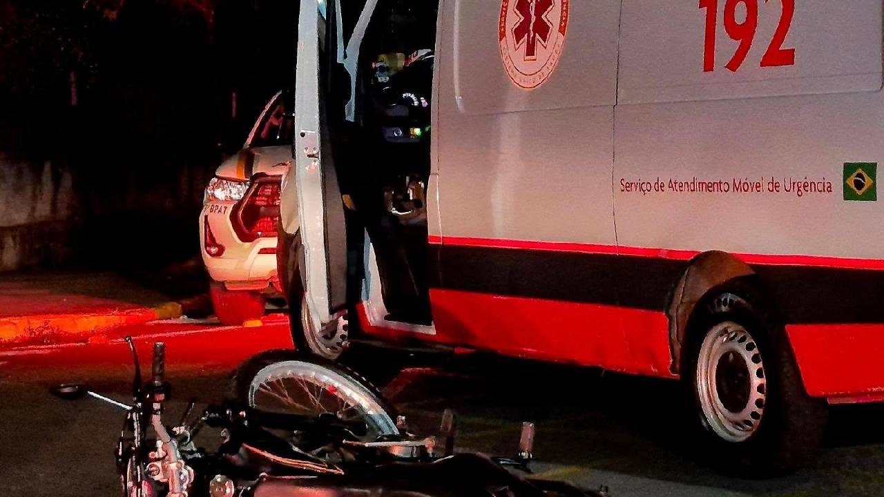 Adolescente gravemente ferido em acidente em Bento é transferido para Caxias