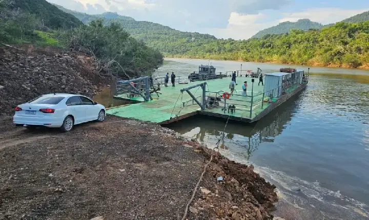 Balsa entre Santa Tereza e São Valentim do Sul retoma operações neste sábado