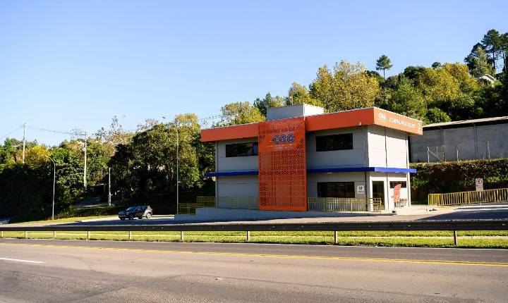 Base de Atendimento ao Cliente da CSG em Farroupilha ganha carregadores para veículos elétricos