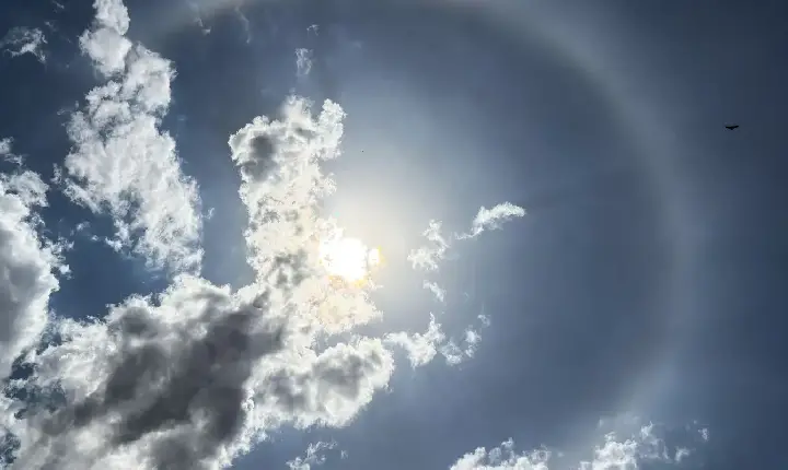 Beleza nos céus, halo solar não é sinal de chuva, diz especialista