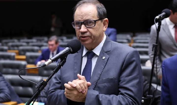 Comissão aprova criação de programa de transporte público entre municípios do interior