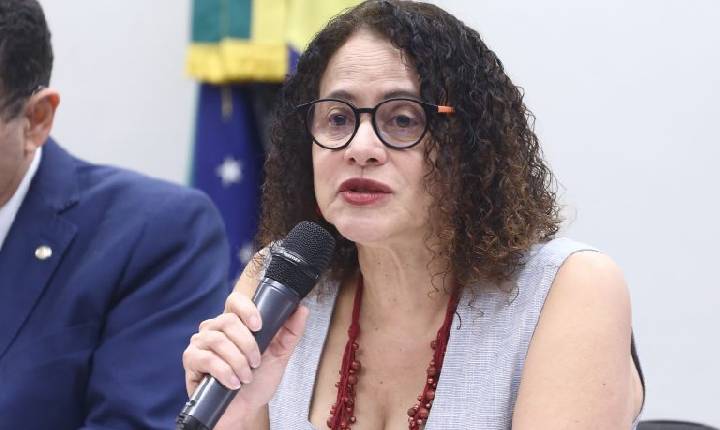 Comissão ouve ministra de Ciência, Tecnologia e Inovação, Luciana Santos, sobre planejamento da pasta