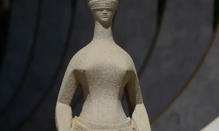 DPU defende absolvição de Eduardo Bolsonaro no processo do tarifaço 