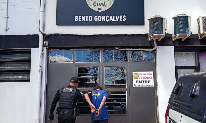 GCM prende homem por importunação sexual contra adolescente em Bento