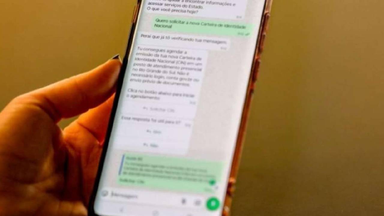 Matrículas da Rede Estadual podem ser iniciadas pelo WhatsApp com a GurIA