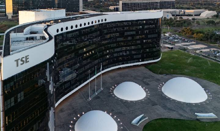 Mendonça propõe tese para julgamento sobre deep fake no TSE 