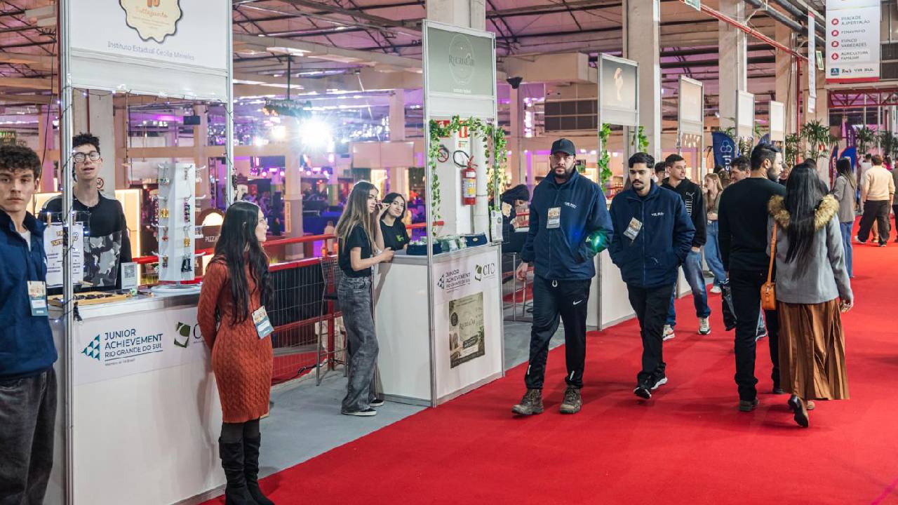 Miniempresas ganham vitrine na ExpoBento para testar produtos no mercado