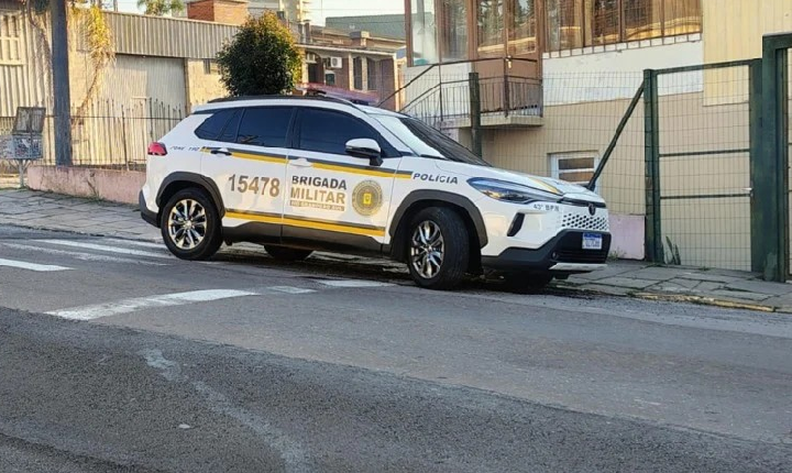 Motociclista fica ferido após colisão em Bento