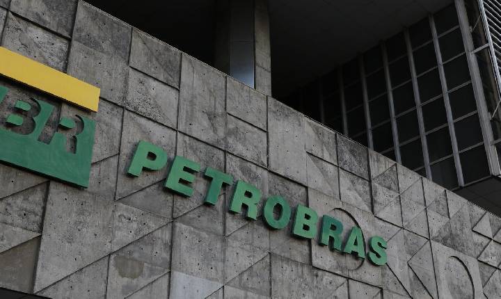 Petrobras implementa desconto no diesel a partir de segunda-feira