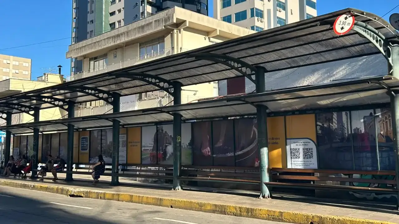 Prefeitura de Bento subsidia transporte público e barra aumento da passagem
