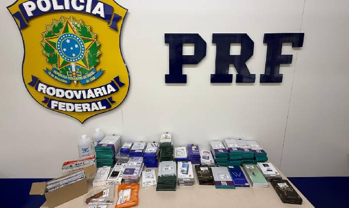 PRF apreende mercadorias avaliadas em cerca de R$ 40 mil na BR-470 em Bento