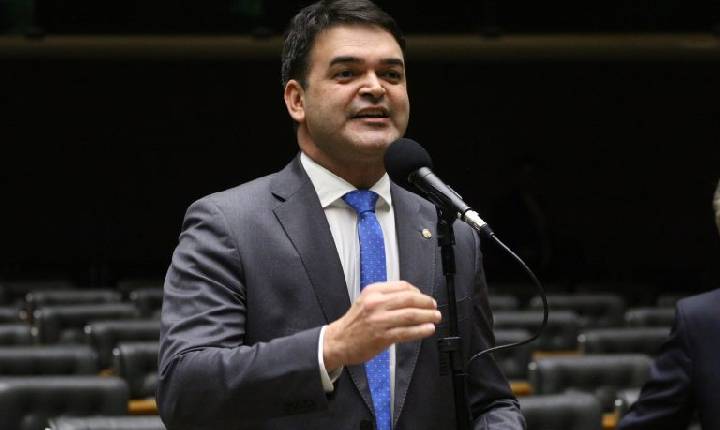 Relator defende perdão a dívidas de microempreendedores individuais; acompanhe