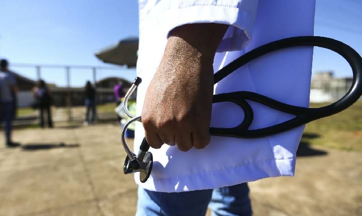 Revalida: candidatos já podem conferir local da prova prática