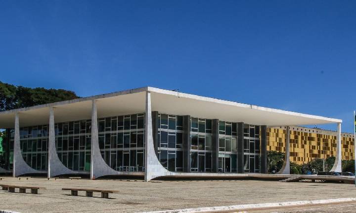 STF valida proibição de devedor contumaz pedir recuperação judicial