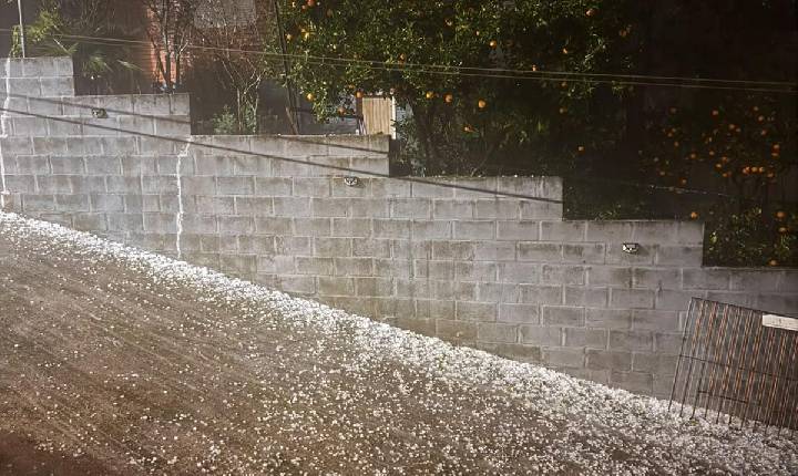 Temporal com granizo e mais de 110 mm de chuva atinge Bento