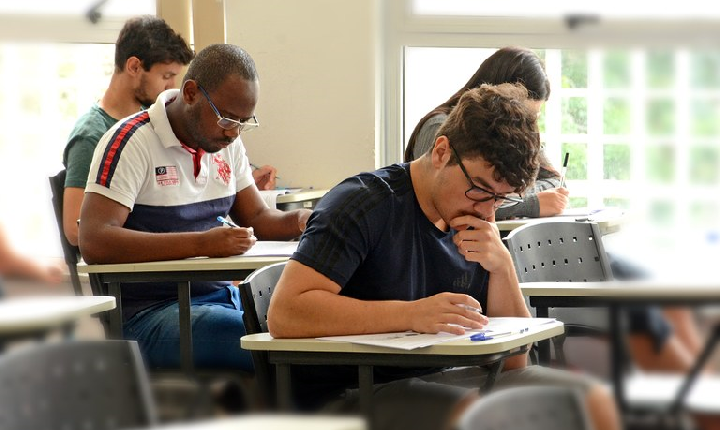 Vestibular da UFRGS deixa Bento e migra para Caxias em 2027