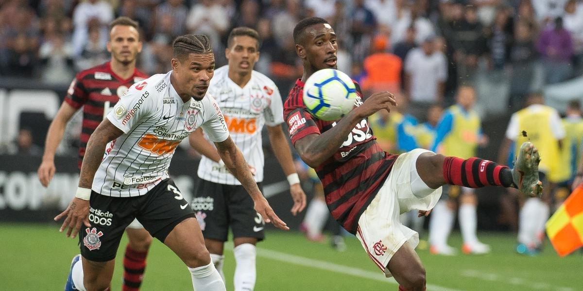 Corinthians e Flamengo empatam jogo em que VAR chamou atenção