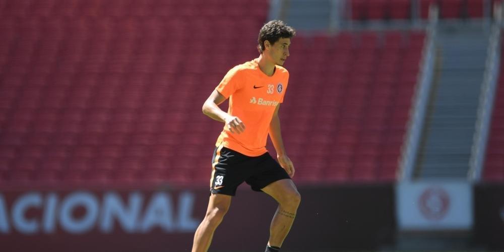 Dourado confirma Guerrero em treino, mas evita revelar time e estratégia para enfrentar o Palmeiras