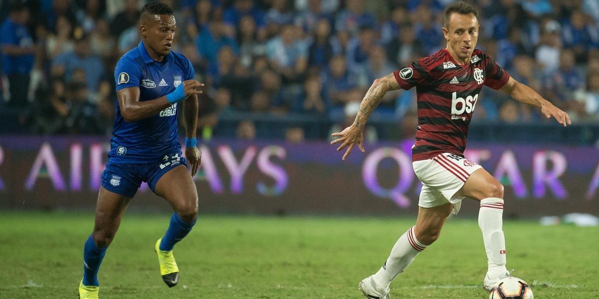 Flamengo perde por 2 a 0 para o Emelec e se complica na Libertadores