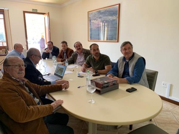 Vitivinicultores de Bento apresentam as demandas do setor ao Deputado Eduardo Bolsonaro