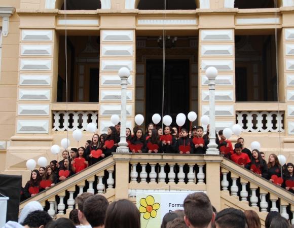 Educandários de Bento apresentam trabalhos referentes ao Programa Saúde na Escola