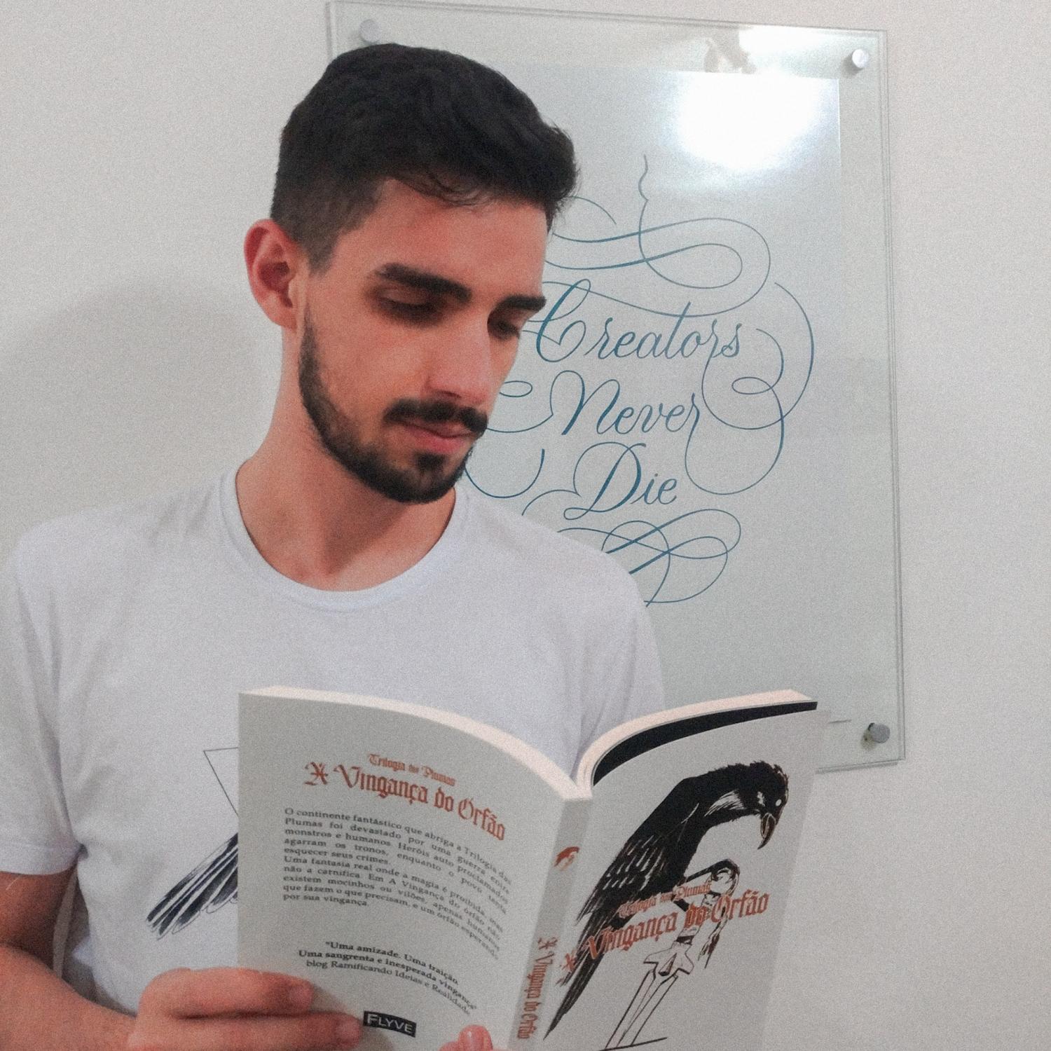Autor bento-gonçalvense lança obra comemorativa