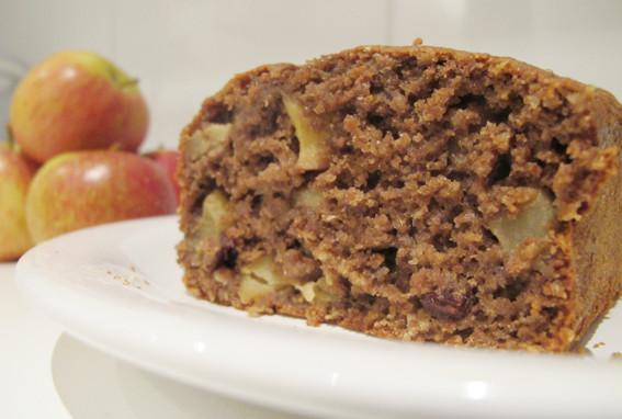 Bolo de maçã fitness e fácil de fazer
