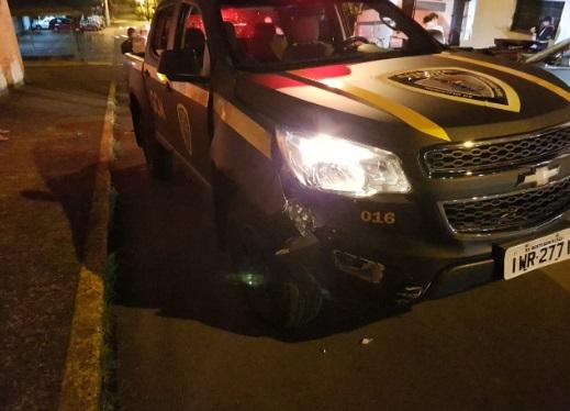 Motorista é preso após perseguição depois de fuga de barreira em Bento