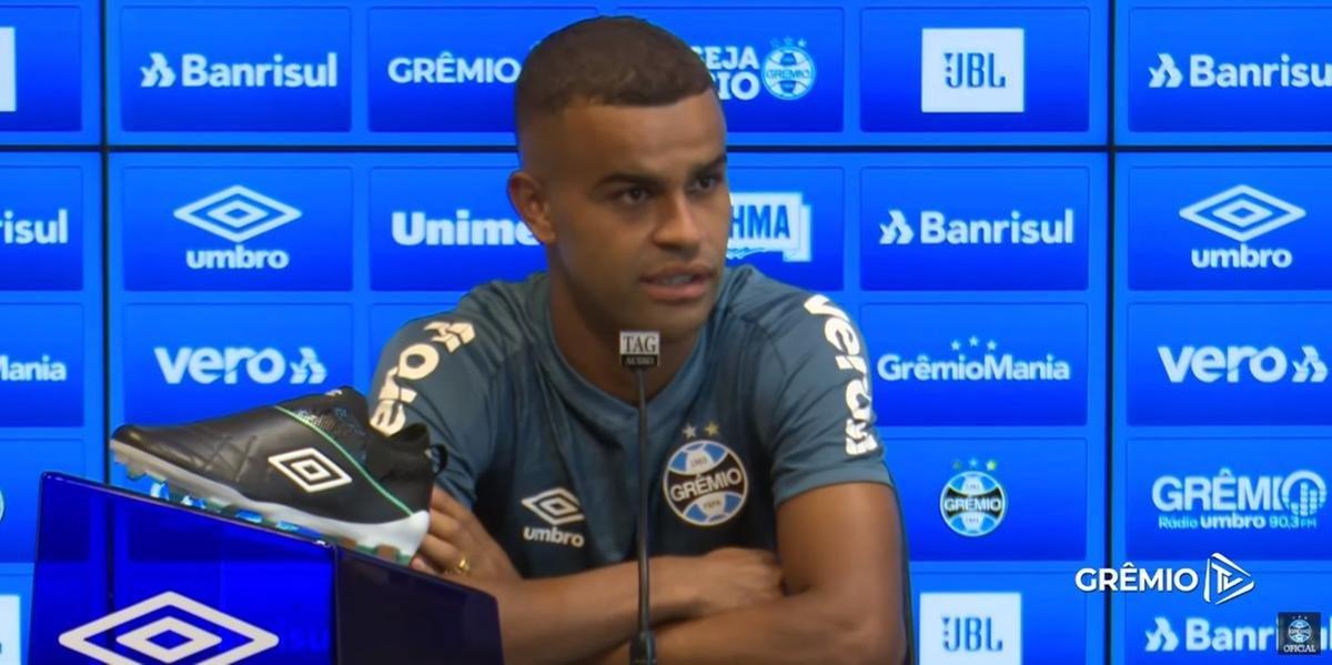 Alisson vê cobranças sobre o Grêmio como naturais