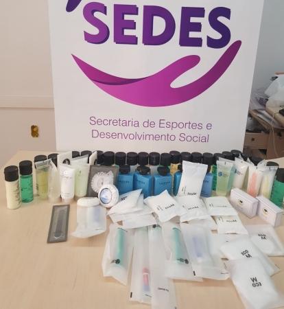 Bento-gonçalvenses arrecadam produtos de higiene e doam para Casa de Passagem
