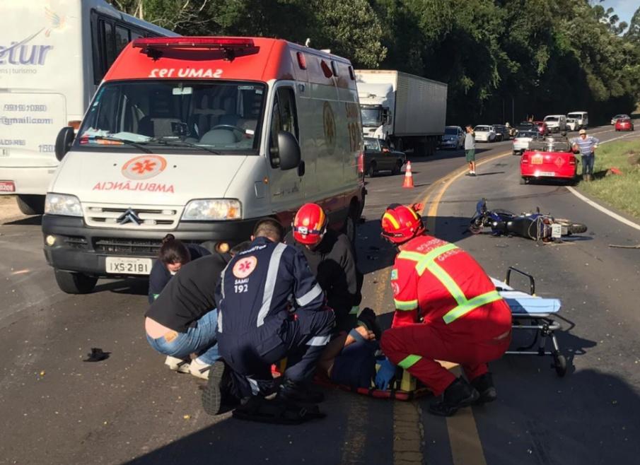 Motociclista fica ferido após colisão na RSC-453, em Garibaldi