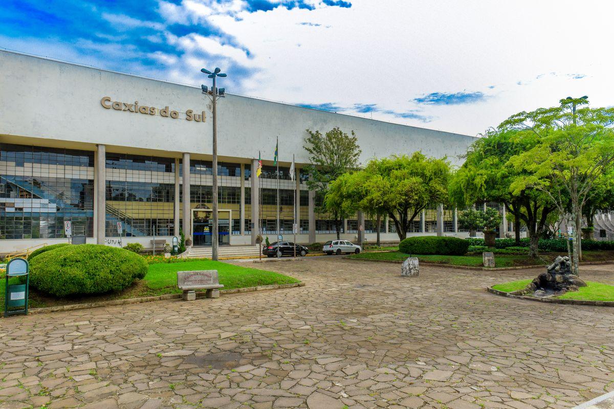 Prefeitura de Caxias do Sul suspende concurso previsto para abril