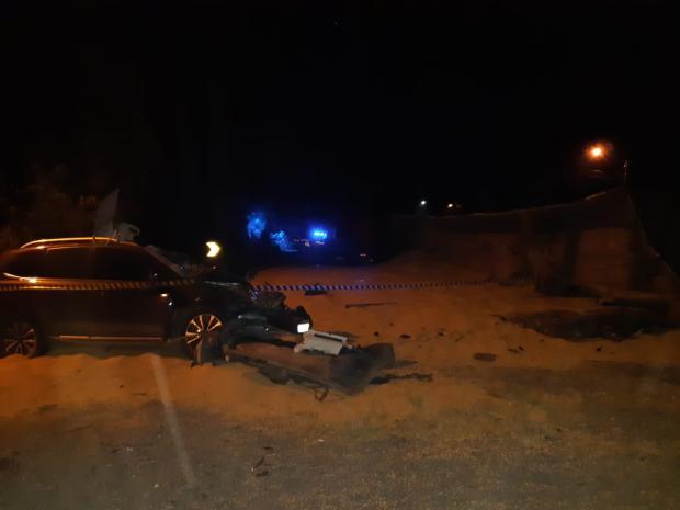 Três pessoas ficam feridas após tombamento de caminhão na BR-116 em São Marcos