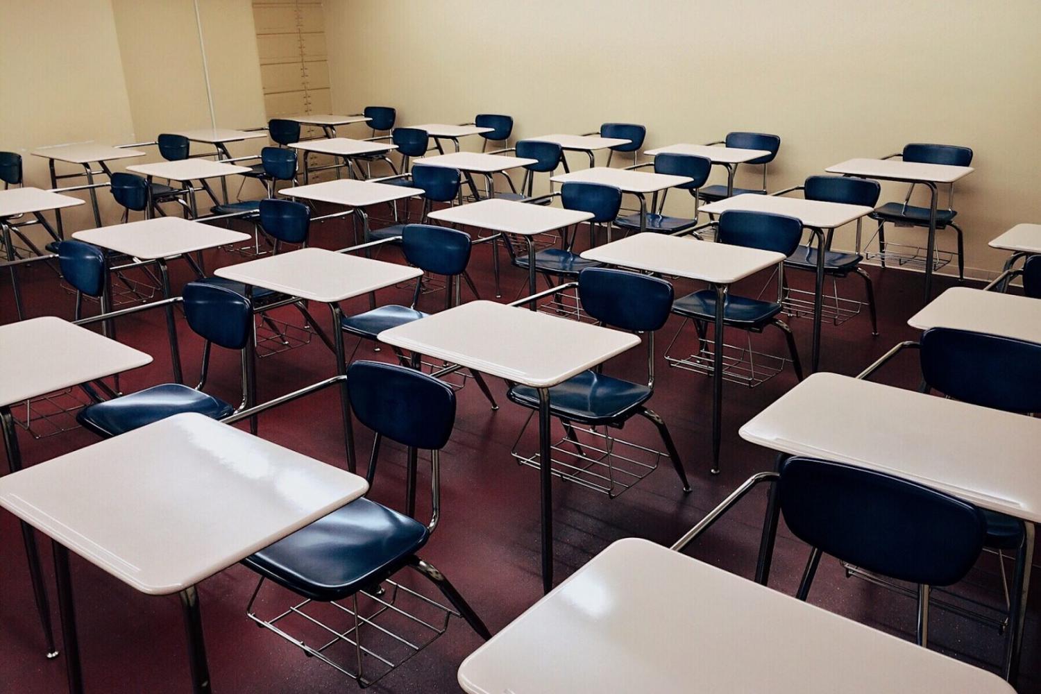 Em novo decreto, o governo mantém a suspensão de aulas em escolas e universidades em todo RS