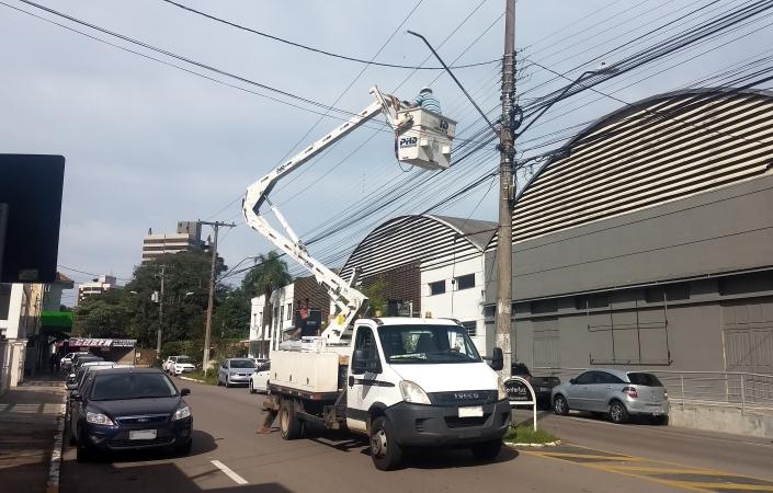 Bento atendeu 93% das solicitações de manutenção da iluminação pública