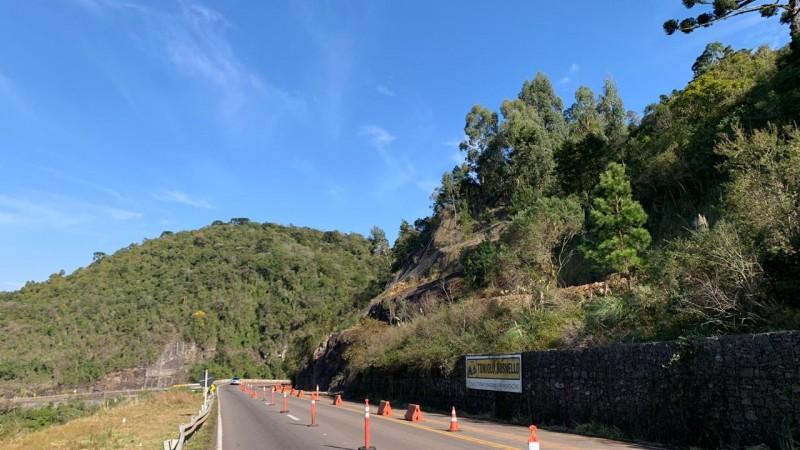 Daer finaliza retirada de pedras na Rota do Sol
