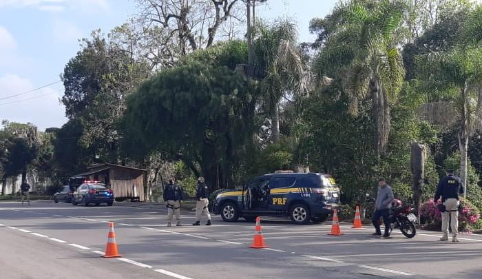 PRF prende condutor embriagado na BR-470, em Bento Gonçalves