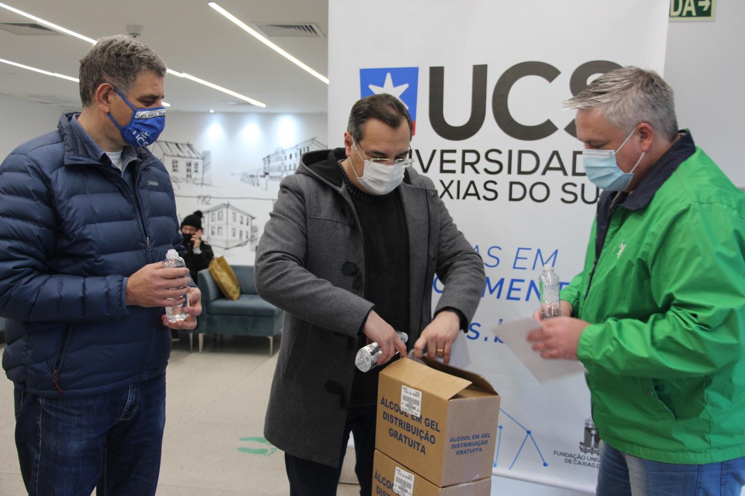 UCS e Ypê se unem para doar álcool gel ao Tacchini