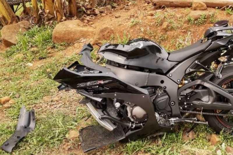 Motociclista morre ao colidir em traseira de carro na ERS-431