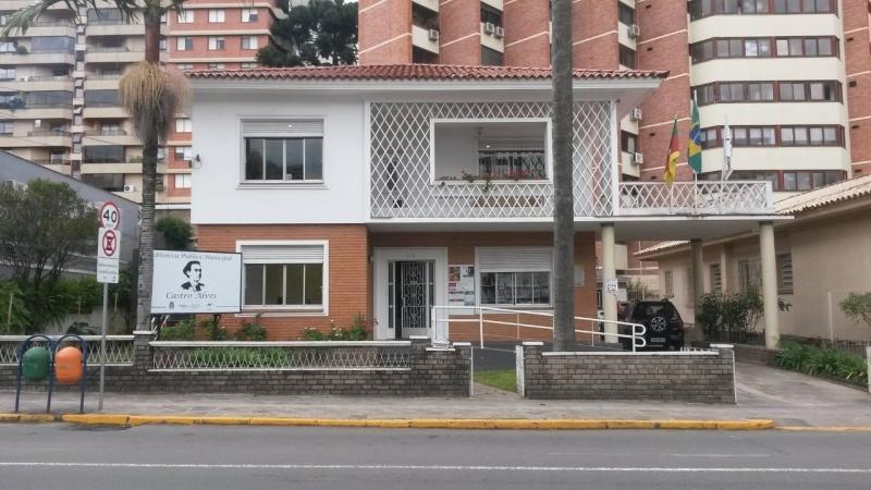 Biblioteca Pública inicia atendimento pelo WhatsApp em Bento