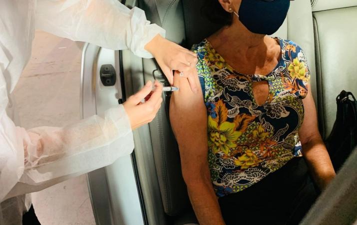 Segunda dose da vacina contra o coronavírus ocorre na quarta em Bento
