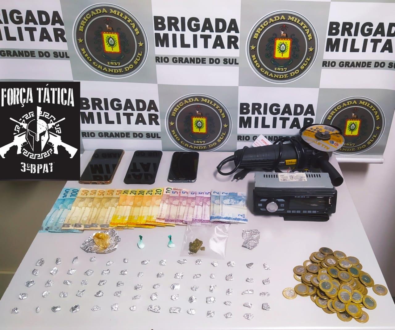 Homem é preso pela Força Tática com mais de 60 pedras de crack em Veranópolis