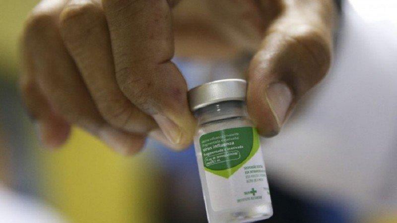 Secretaria da Saúde reforça que professores e idosos devem se vacinar contra a gripe no RS