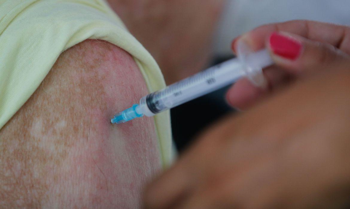 Segunda etapa de vacinação contra a gripe começa nesta terça-feira