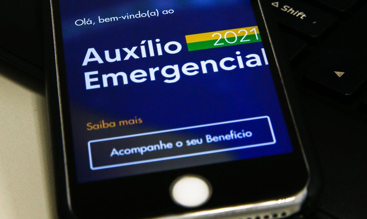 Governo federal antecipa o pagamento da terceira parcela do auxílio emergencial