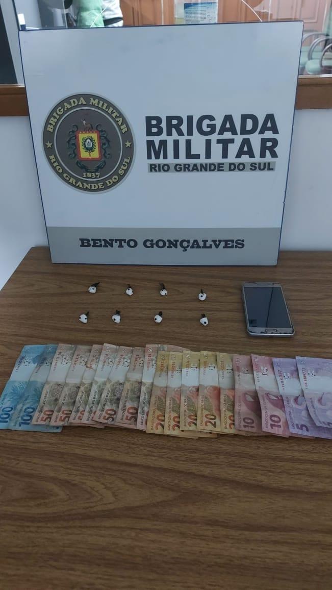 Homem é preso por tráfico de drogas após perseguição policial no Santo Antão, em Bento