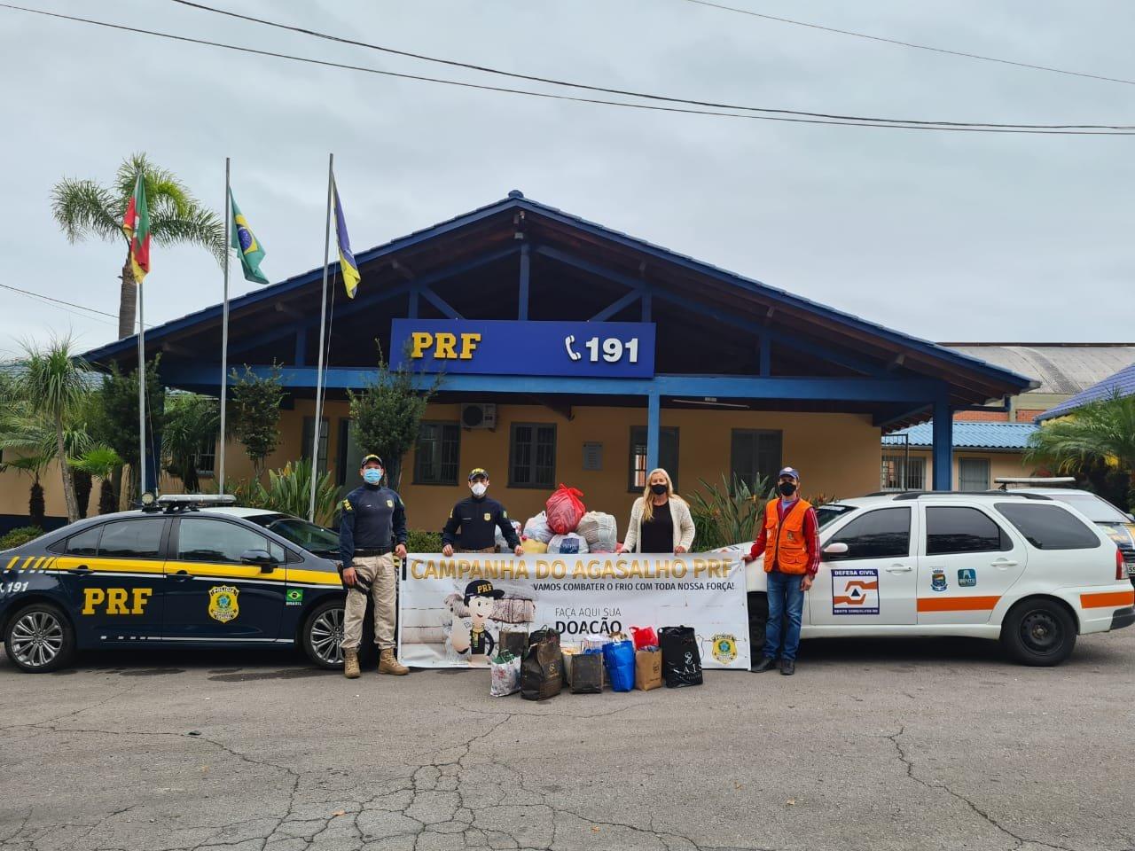 PRF realiza campanha de arrecadação de agasalhos de Bento