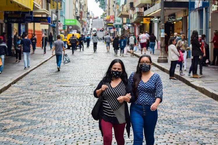 Rio Grande do Sul registra redução de quase 20% nos óbitos por coronavírus nas últimas duas semanas