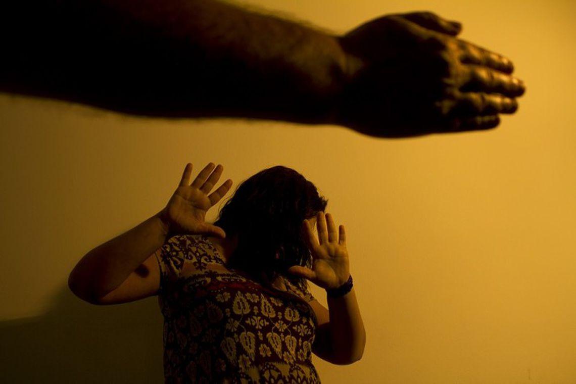 Uma em cada quatro mulheres foi vítima de algum tipo de violência na pandemia no Brasil